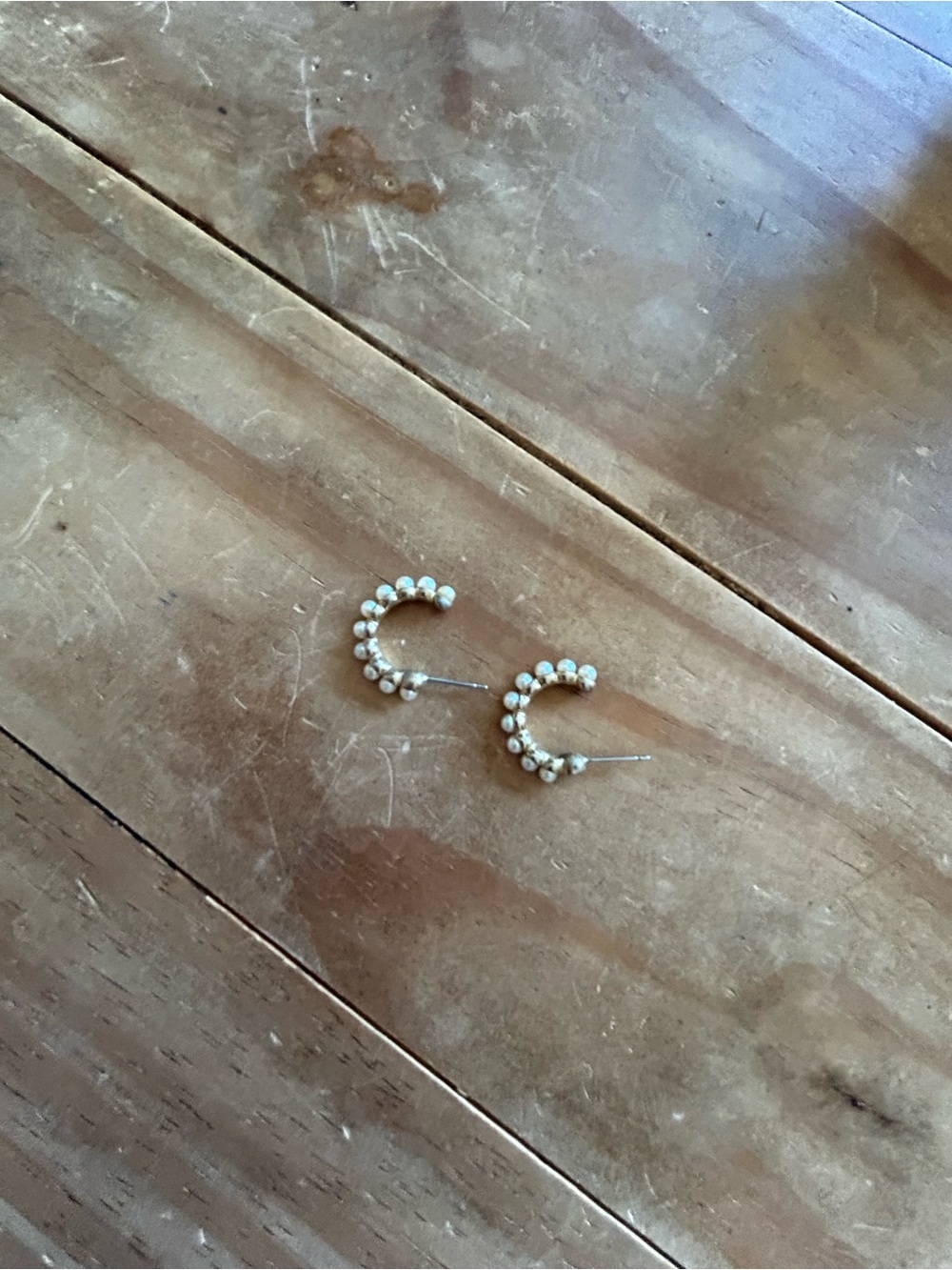 Pearl earrings